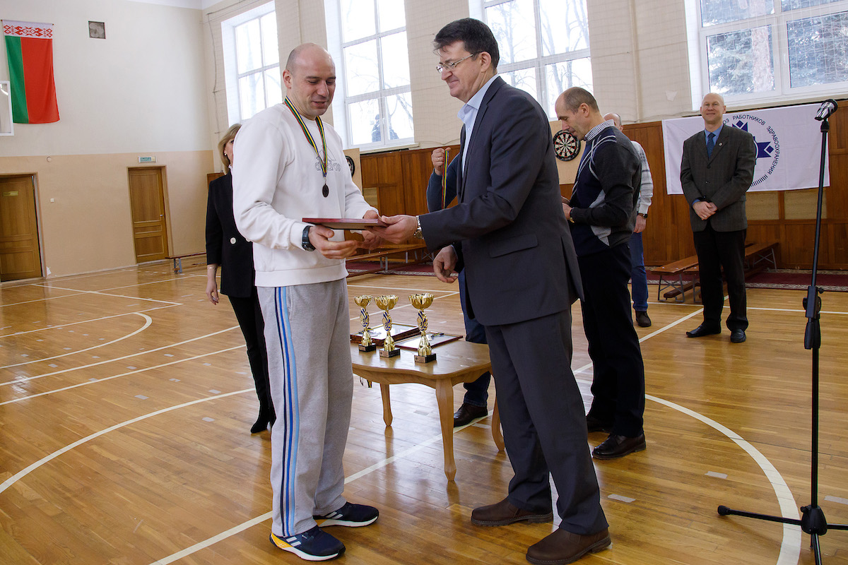 v yablochko 07